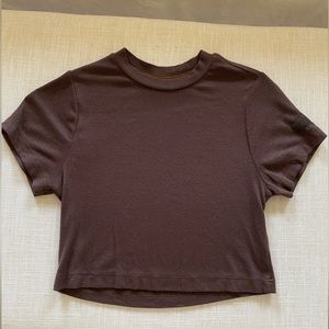 Set Active Form Crop | Brownstone